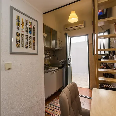 Flower Studio Guest house Lisbon